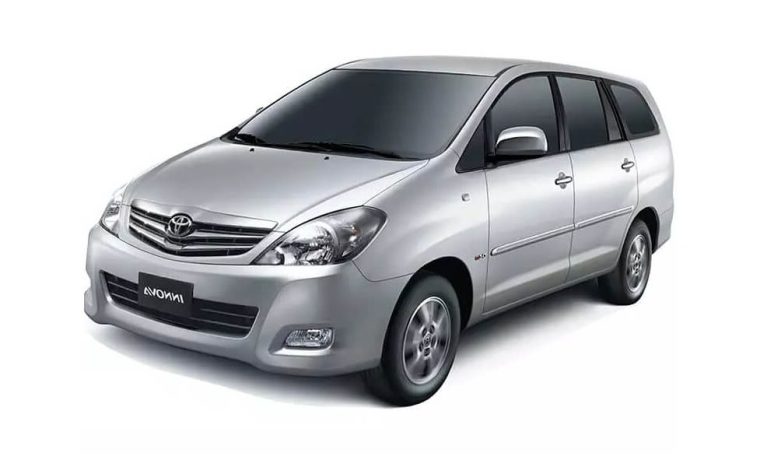 Innova Car Rental in Rajkot